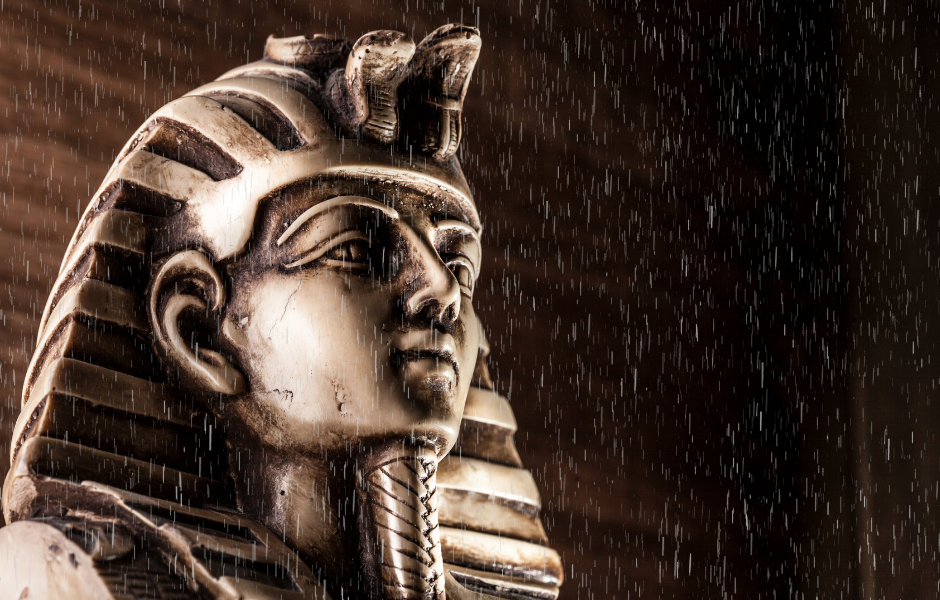 Tutankhamun's mask