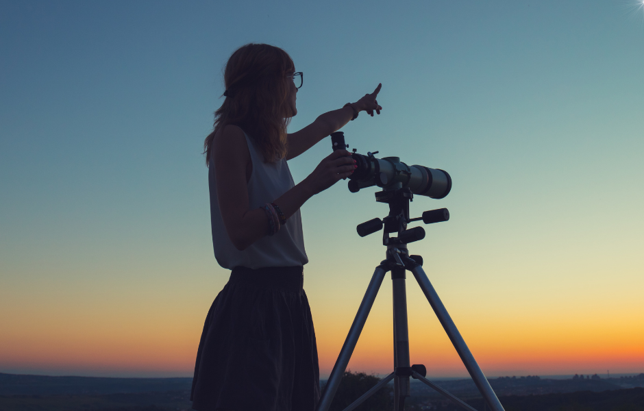 Someone looking at the sky - A rare sky show: Venus and Mercury line up this November