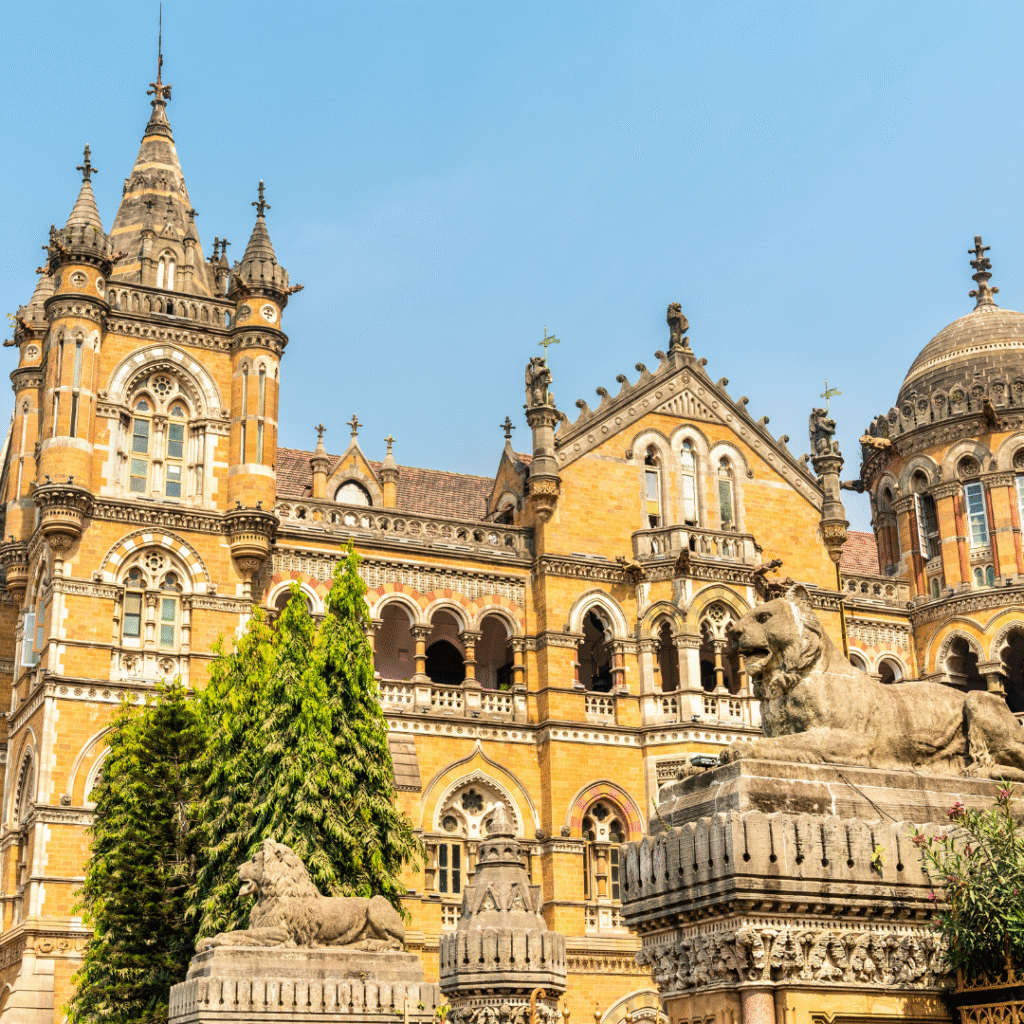 Chhatrapati Shivaji Maharaj Terminus (CSMT) - Cool places to visit in Mumbai